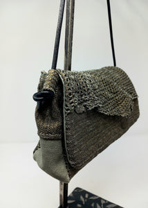 Yaya bag model handbag