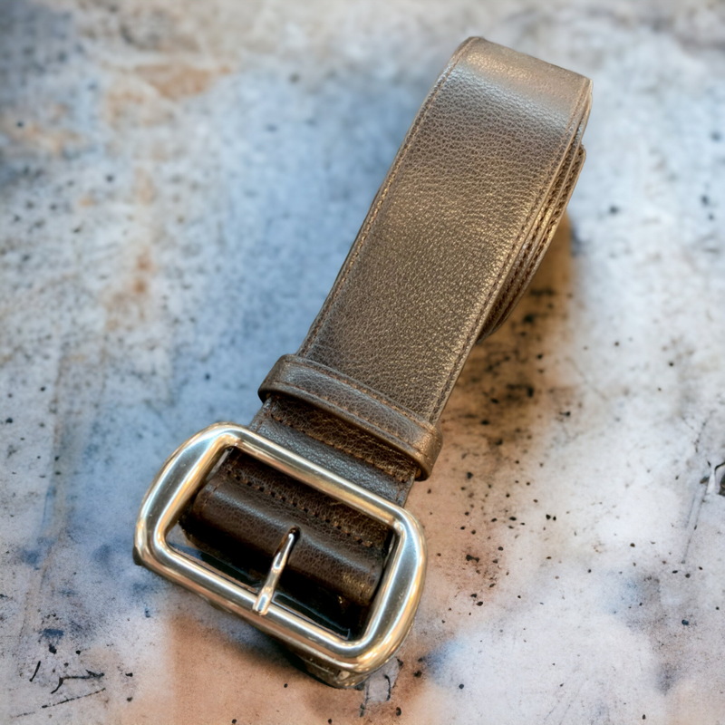 Handmade belt in dark brown cowhide