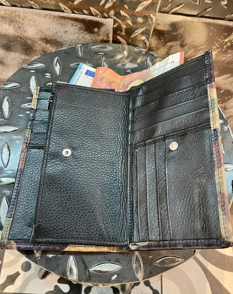 Handmade wallet, with coin purse